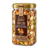 Şekeroğlu Cerez Tatlisi Dessert mit Knabbereien